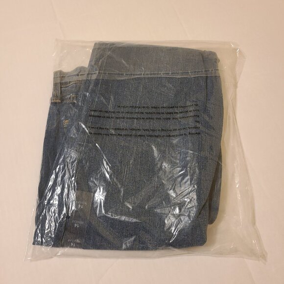 Maurices High Rise Sculpt Straight Jean - 14 Regular - Picture 6 of 9